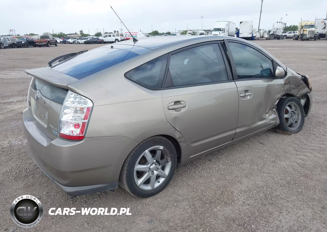 2008 Toyota Prius Touring VIN:JTDKB20U887736561 - 4