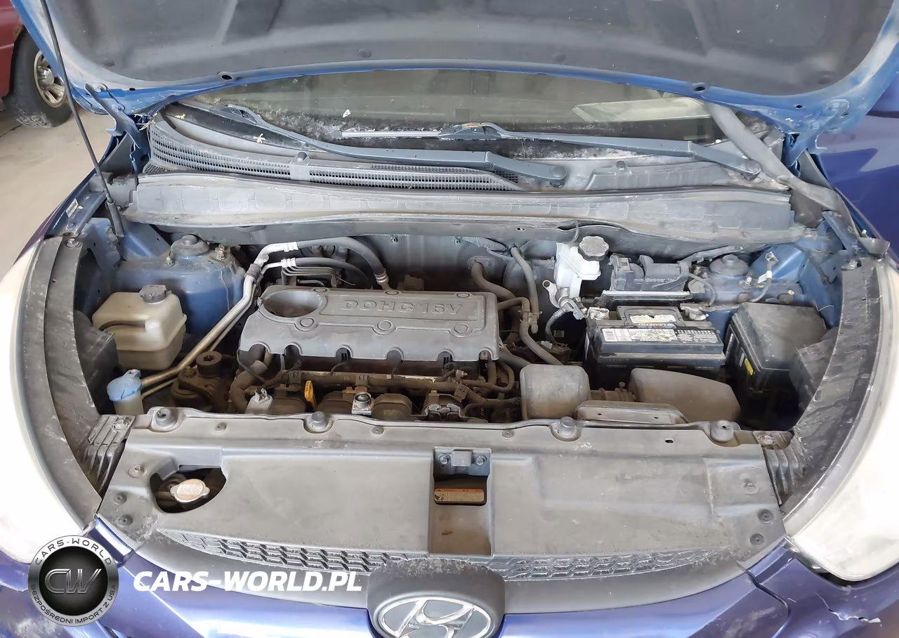 2011 Hyundai Tucson Gls VIN:KM8JU3AC3BU278045 - 10