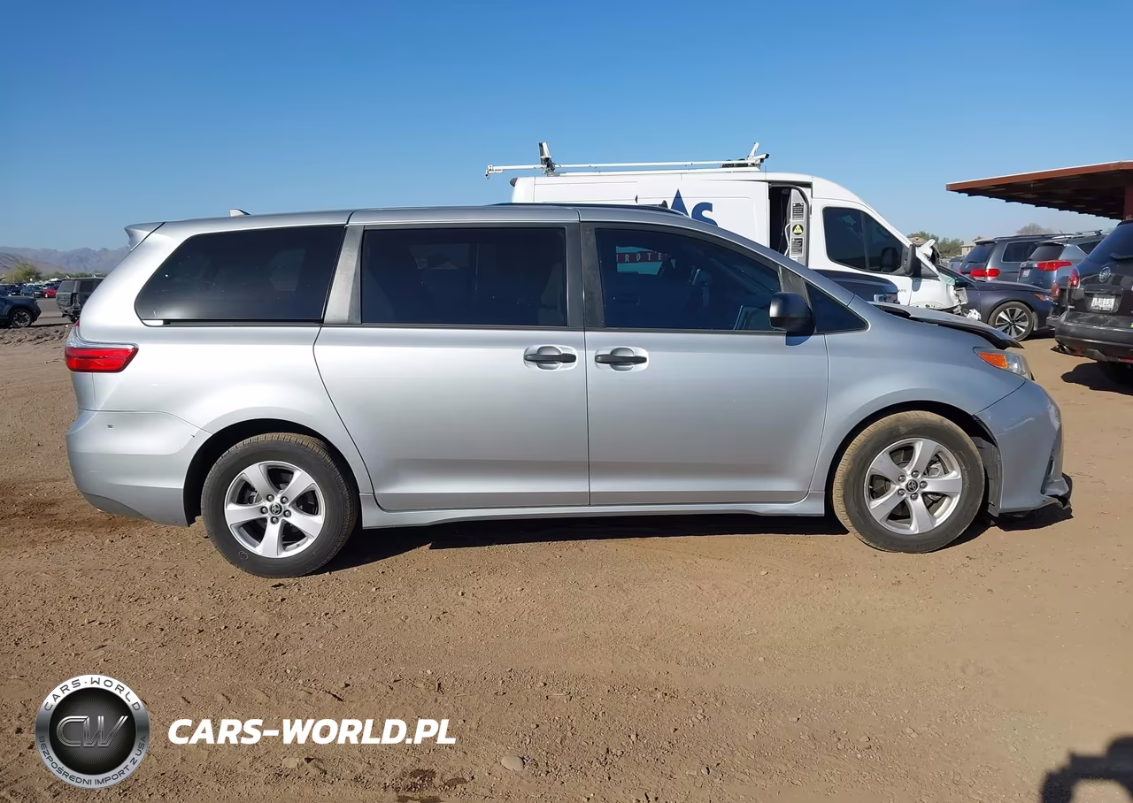 2020 Toyota Sienna L VIN:5TDZZ3DC2LS057353 - 14