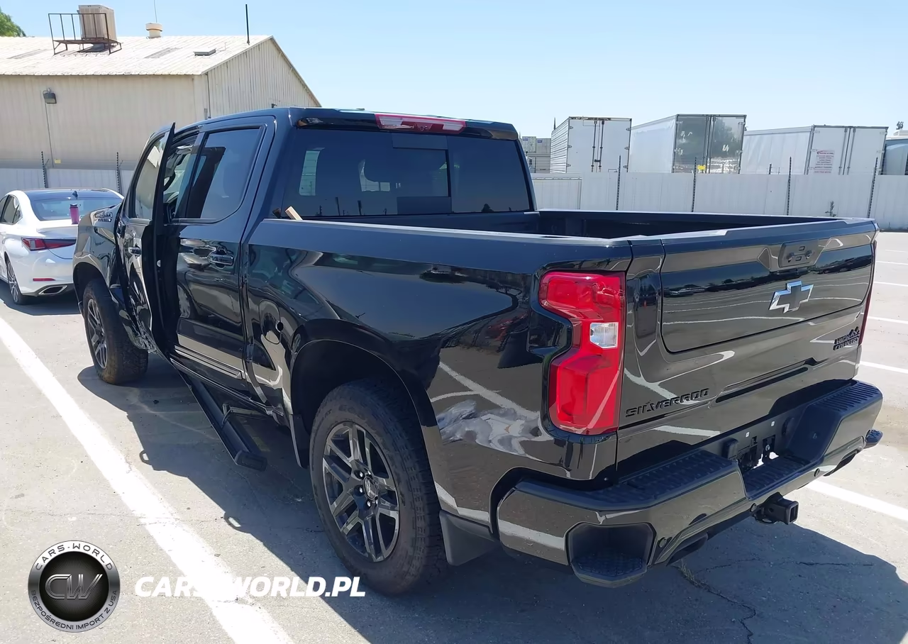 2026 Chevrolet Silverado 1500 4Wd Short Bed High Country VIN:1GCUKJEL1TZ193991 - 3