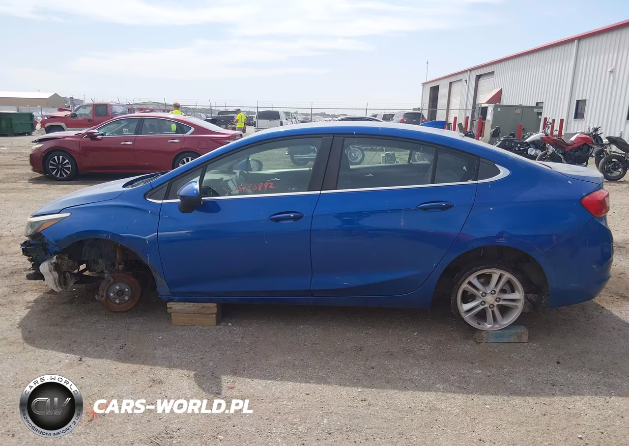 2018 Chevrolet Cruze Lt Auto VIN:1G1BE5SM6J7121558 - 15