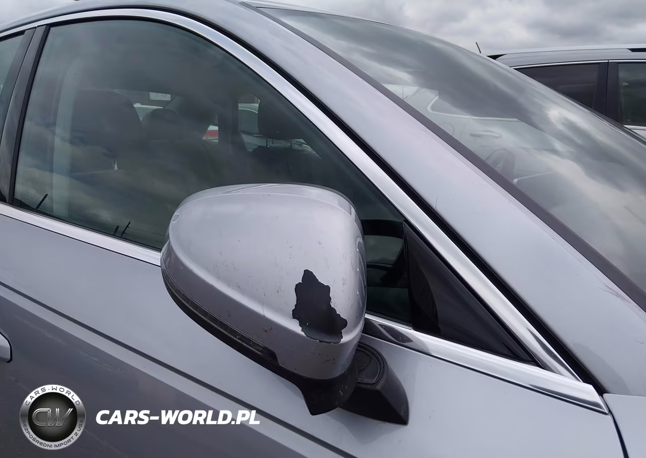 2018 Audi A4 2.0T Premium VIN:WAUENAF49JA110481 - 18
