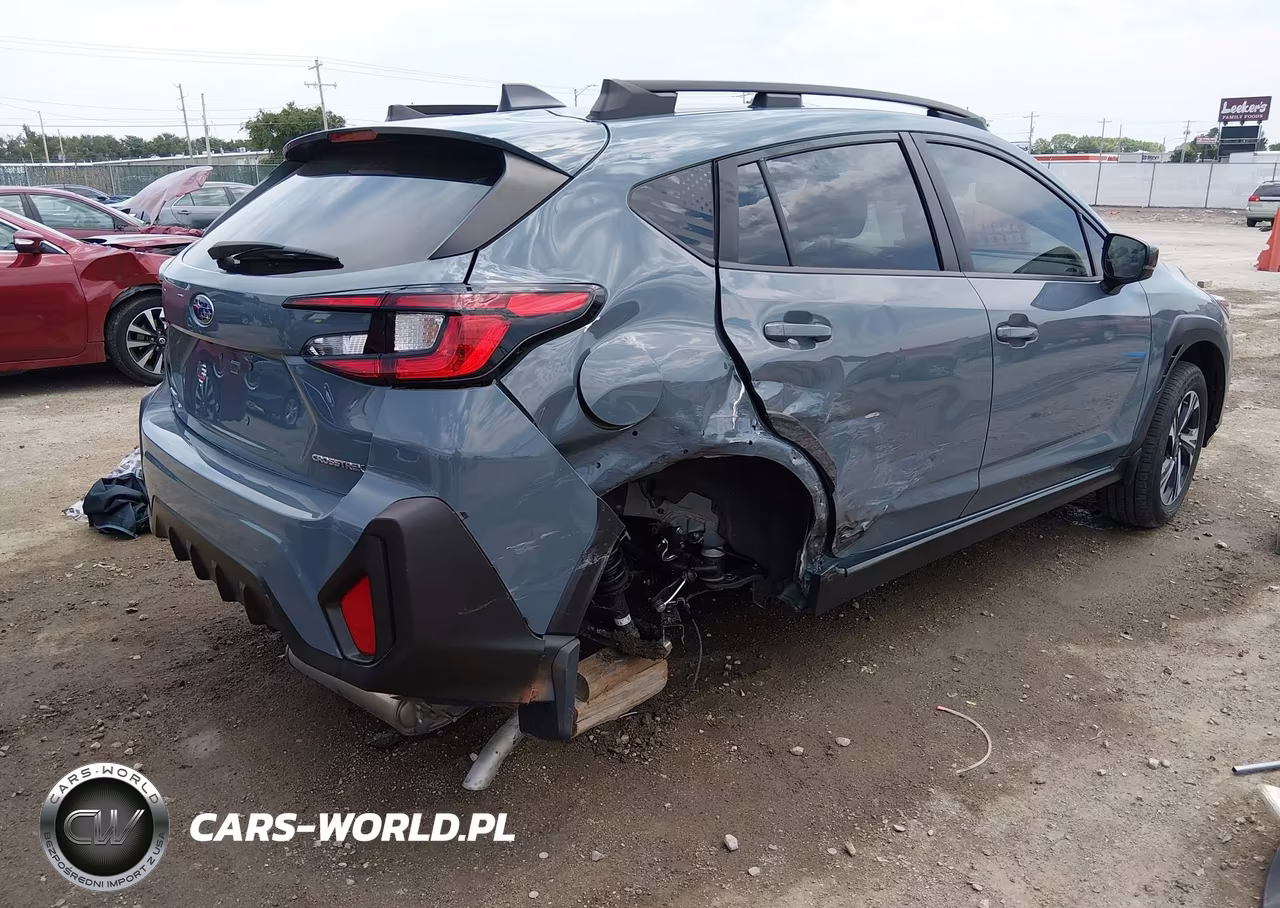 2024 Subaru Crosstrek Premium VIN:JF2GUADC8RH371565 - 4