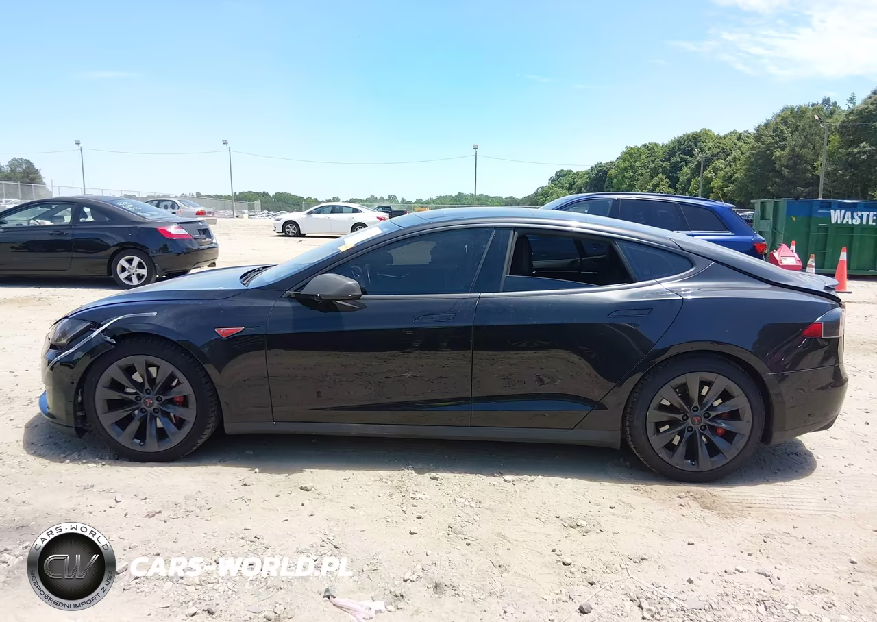 2015 Tesla Model S 85D-P85D VIN:5YJSA1E42FF109139 - 15