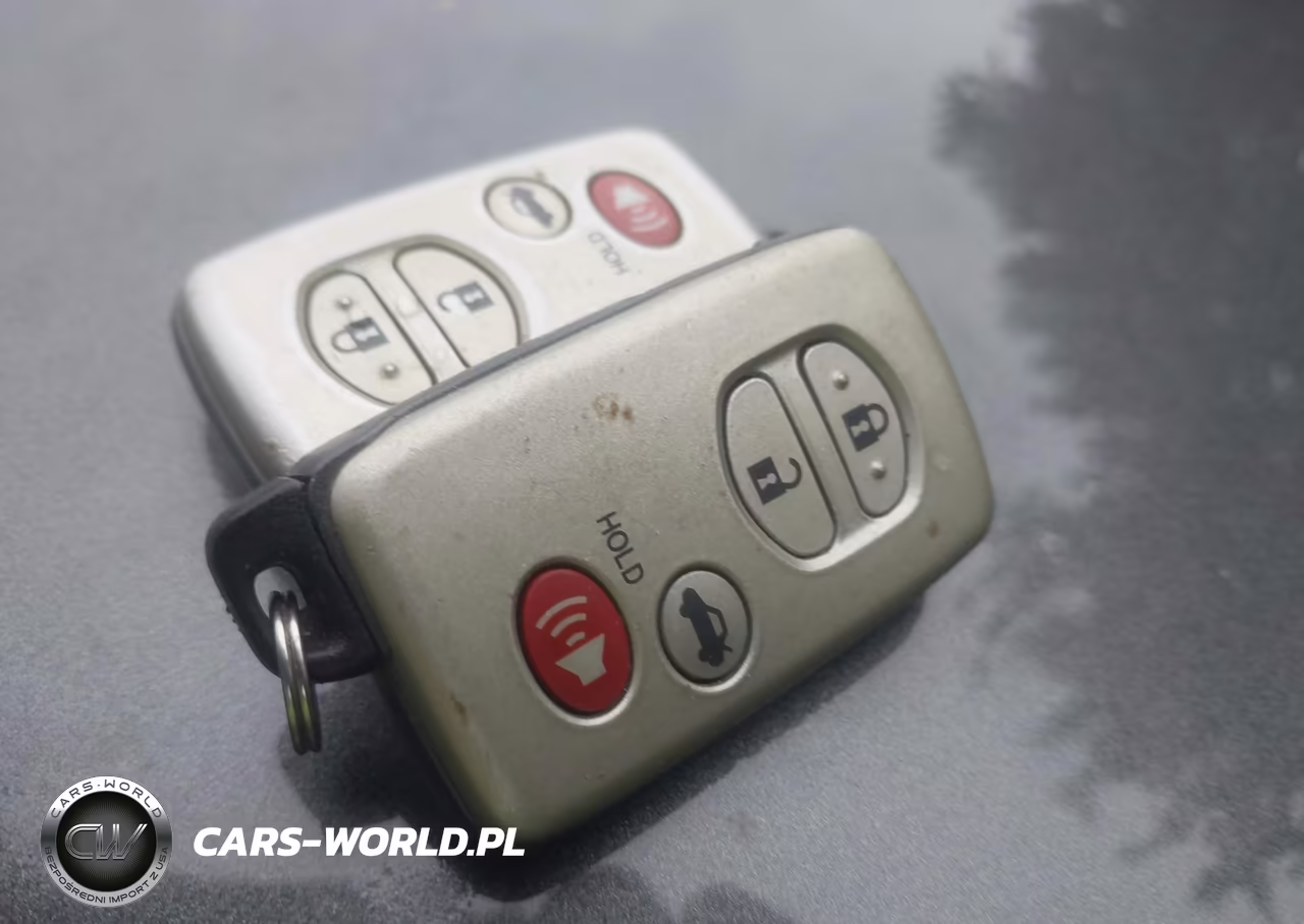 2010 Toyota Camry Hybrid VIN:4T1BB3EK2AU114814 - 11