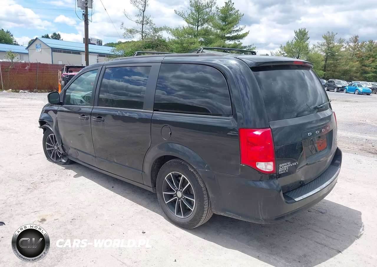 2018 Dodge Grand Caravan Gt VIN:2C4RDGEG3JR299565 - 3