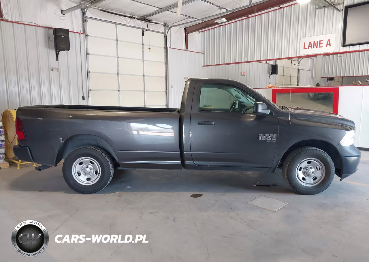 2020 Ram 1500 Classic Tradesman 4X4 8' Box VIN:3C6JR7DG5LG253784 - 17