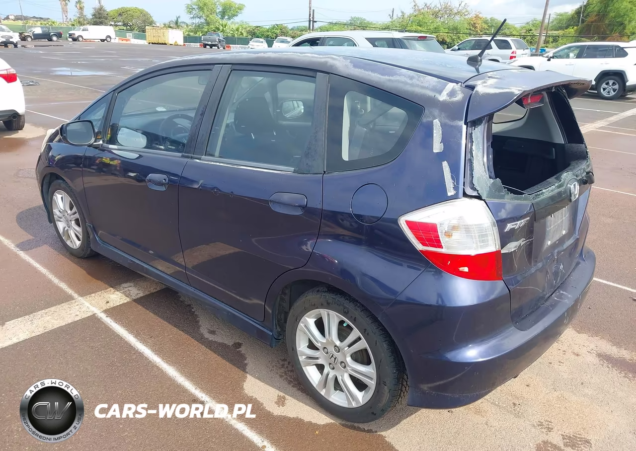 2009 Honda Fit Sport VIN:JHMGE88449S023111 - 3