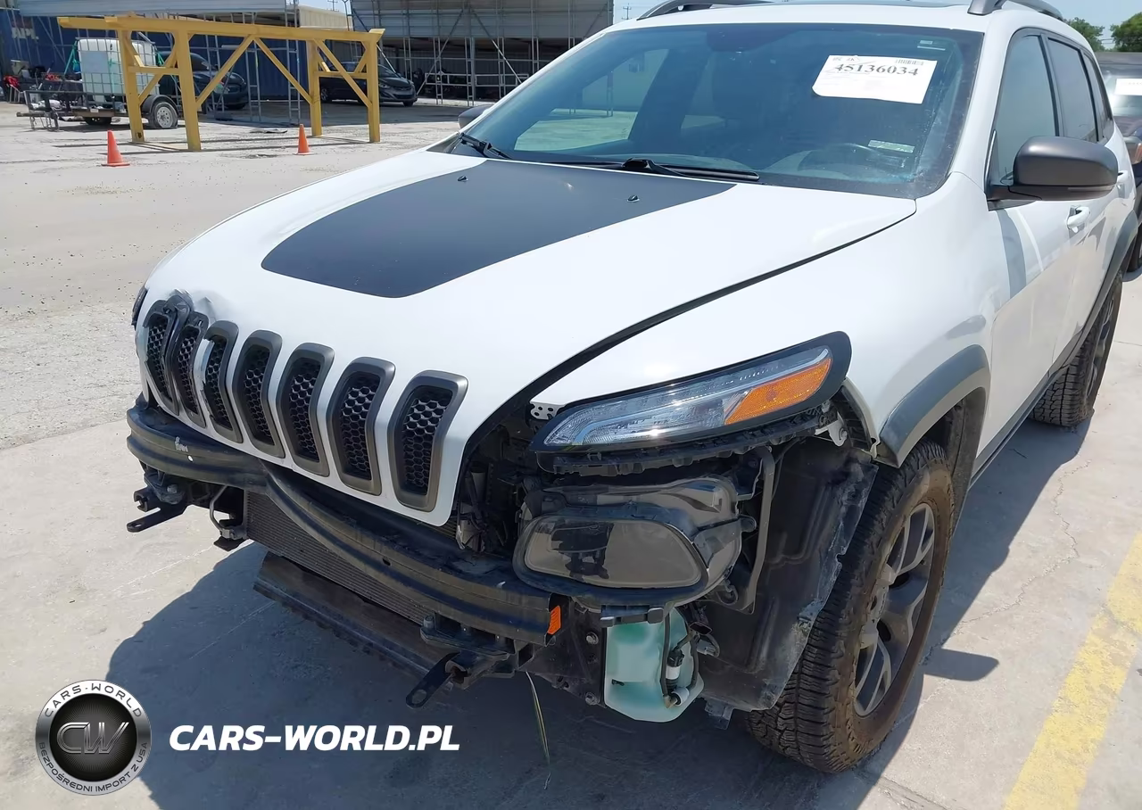 2017 Jeep Cherokee Trailhawk L Plus 4X4 VIN:1C4PJMBS6HW506457 - 6