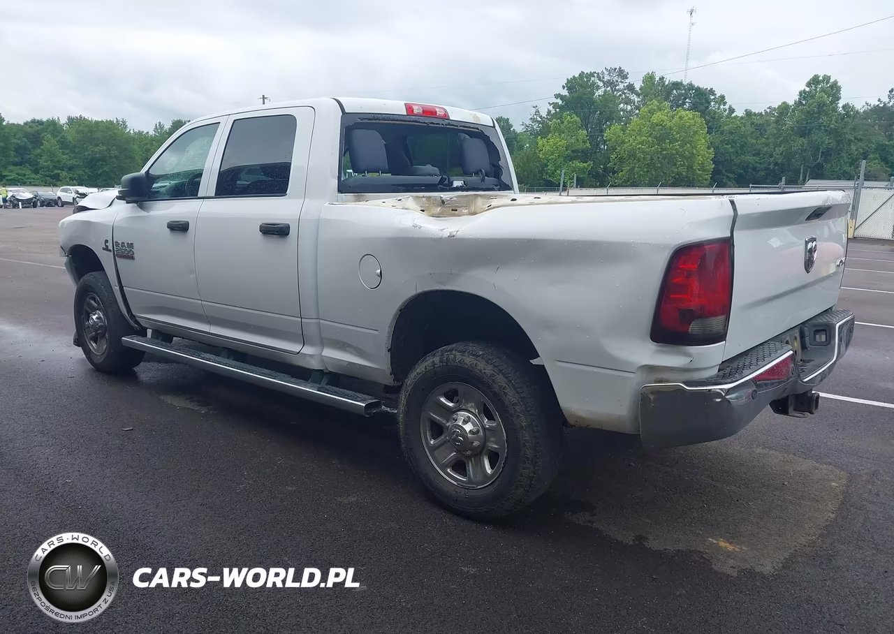 2017 Ram 2500 Tradesman 4X4 6'4 Box VIN:3C6UR5CL1HG749169 - 3