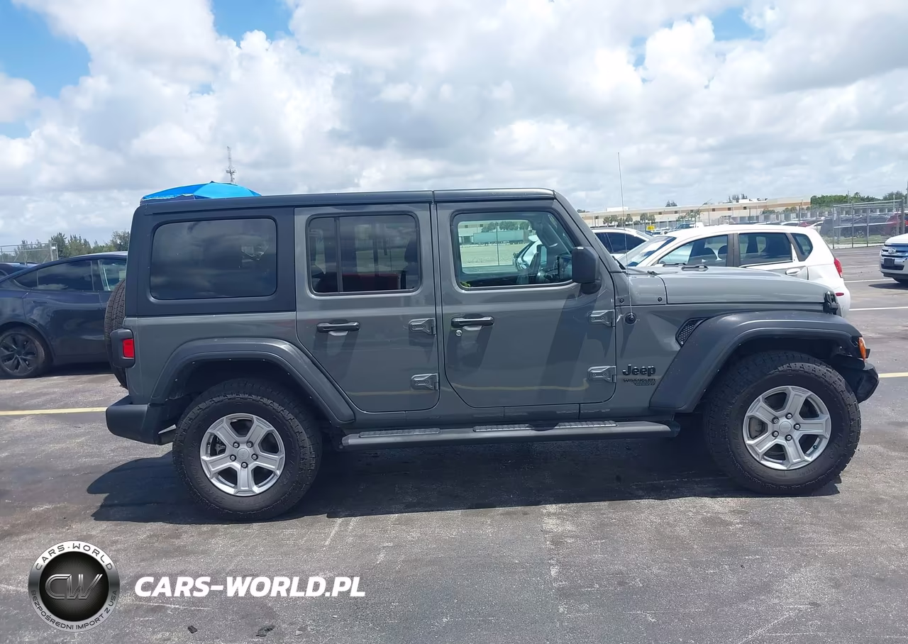 2021 Jeep Wrangler Unlimited Sport S 4X4 VIN:1C4HJXDN5MW754805 - 13