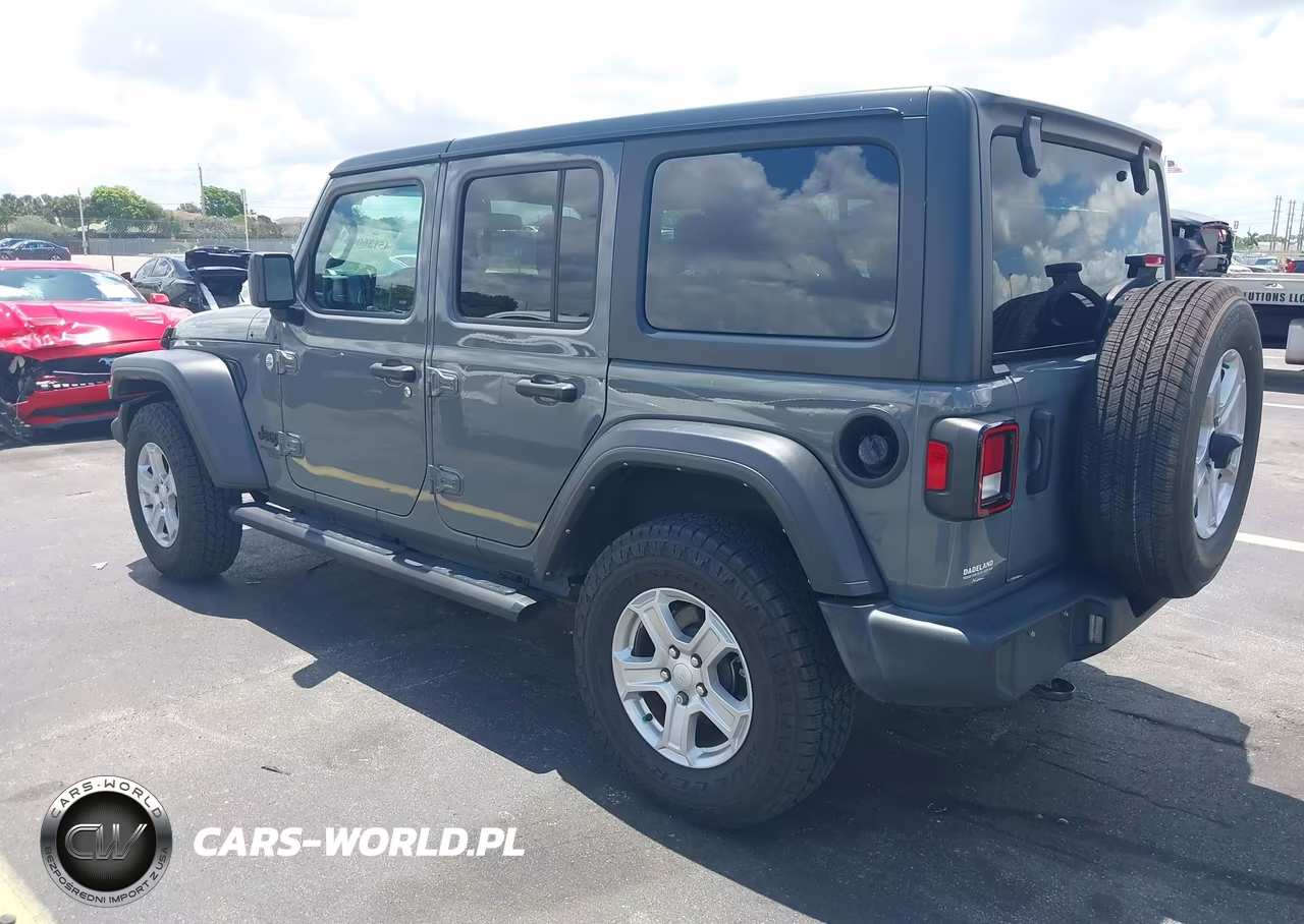 2021 Jeep Wrangler Unlimited Sport S 4X4 VIN:1C4HJXDN5MW754805 - 3