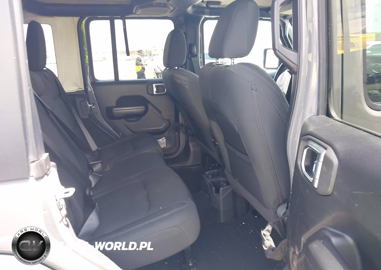 2021 Jeep Wrangler Unlimited Sport S 4X4 VIN:1C4HJXDN5MW754805 - 8
