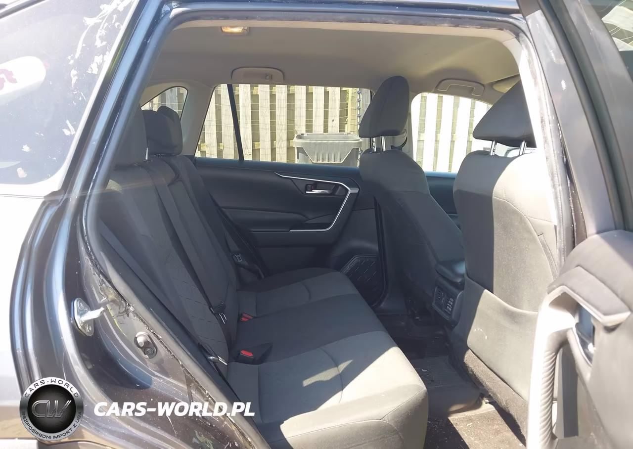 2021 Toyota Rav4 Xle VIN:2T3P1RFV4MC250234 - 8