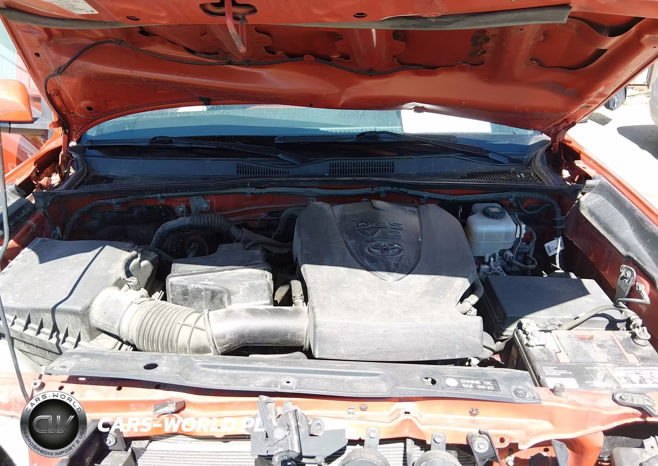 2018 Toyota Tacoma Trd Off Road VIN:5TFCZ5AN3JX123326 - 10