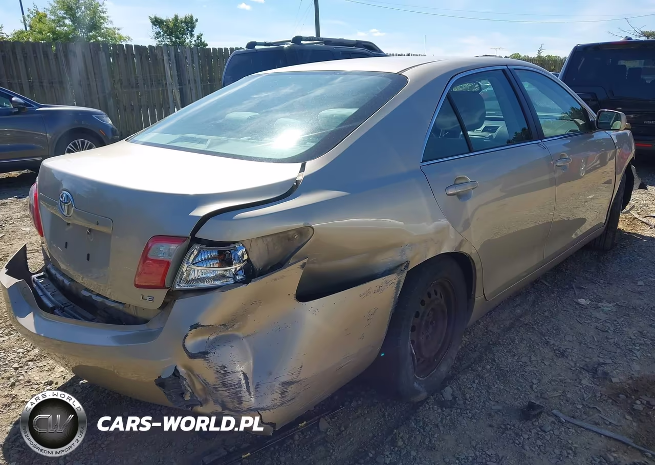 2008 Toyota Camry Le VIN:4T1BE46KX8U245527 - 4