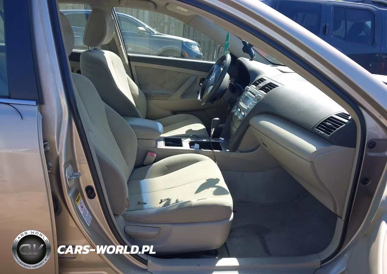 2008 Toyota Camry Le VIN:4T1BE46KX8U245527 - 5
