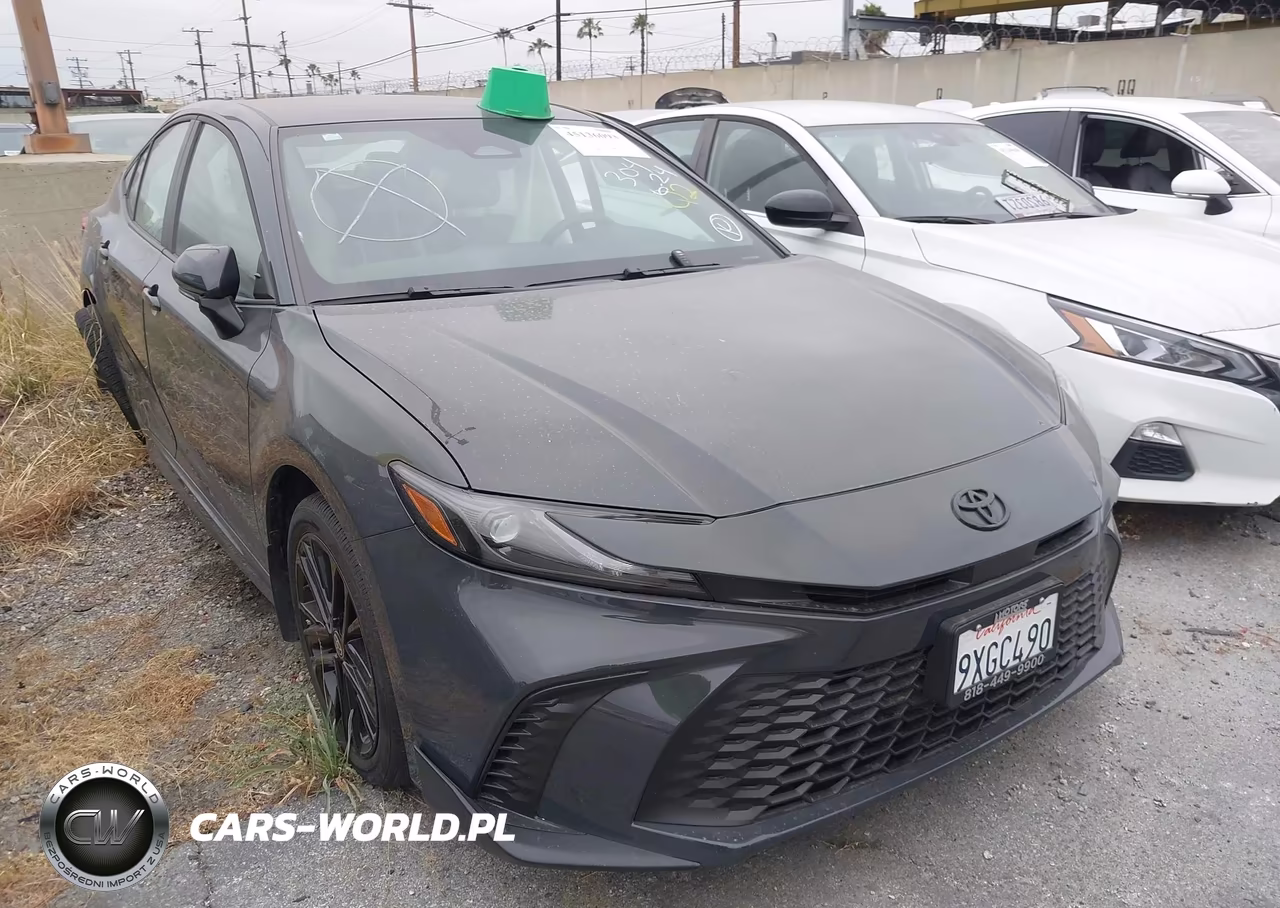 2026 Toyota Camry Se – zdjęcie 1 z 18