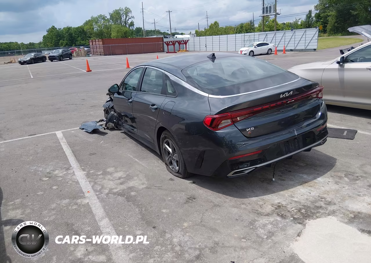 2023 Kia K5 Lxs VIN:5XXG14J27PG189127 - 3