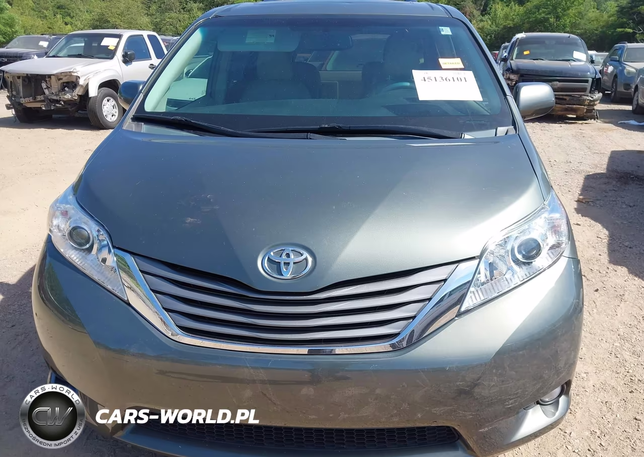 2013 Toyota Sienna Xle V6 8 Passenger VIN:5TDYK3DC2DS324766 - 12