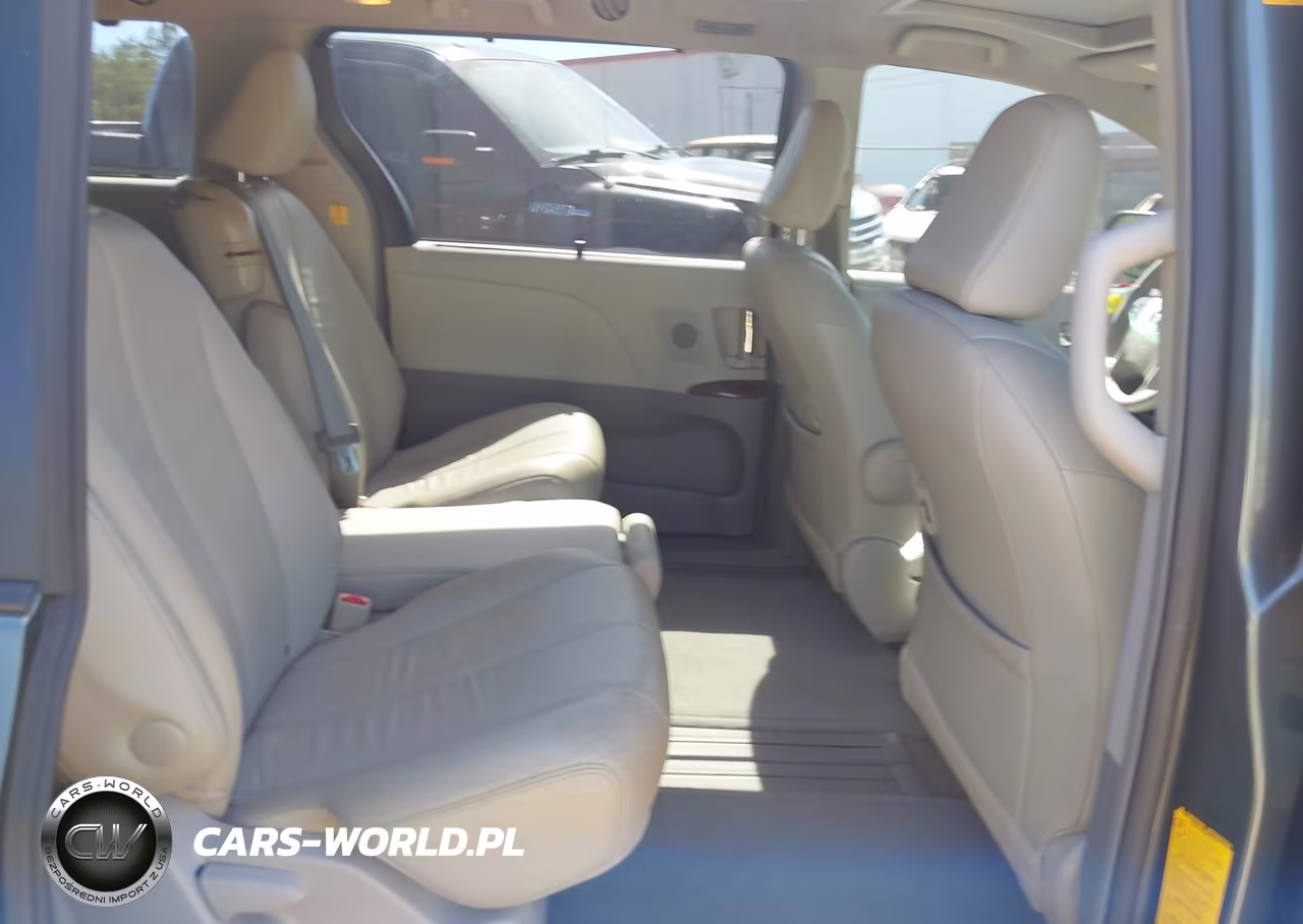 2013 Toyota Sienna Xle V6 8 Passenger VIN:5TDYK3DC2DS324766 - 8