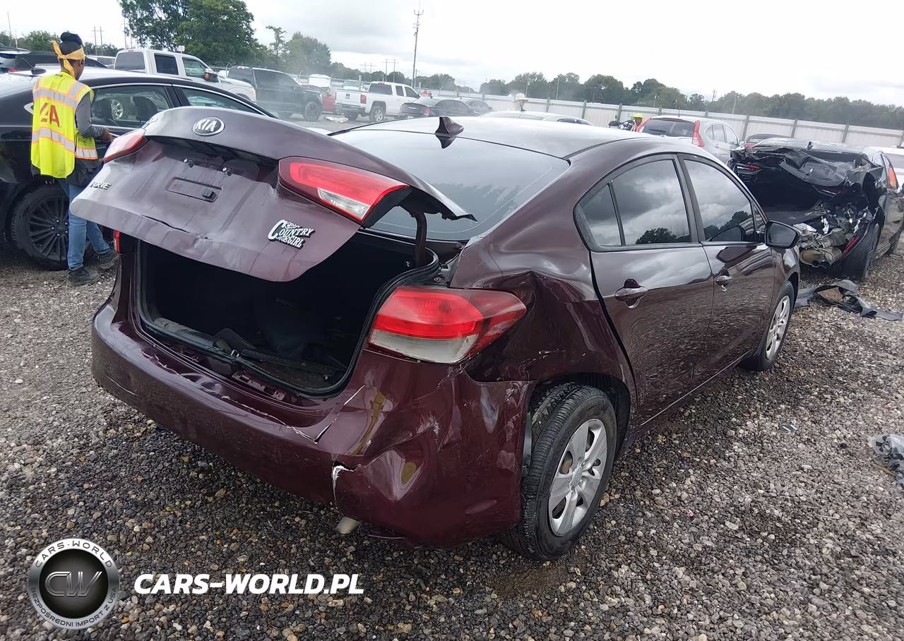 2017 Kia Forte Lx VIN:3KPFK4A71HE074859 - 4