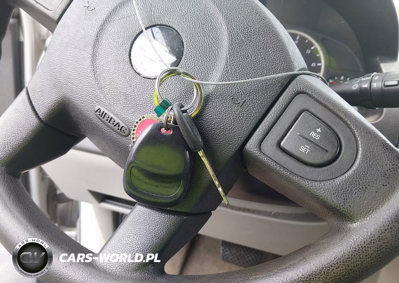 2006 Chevrolet Equinox Ls VIN:2CNDL13F566053318 - 11