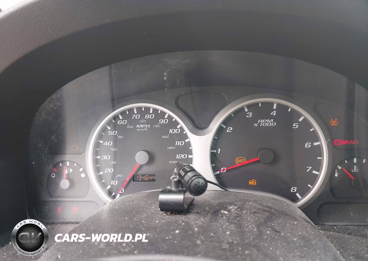 2006 Chevrolet Equinox Ls VIN:2CNDL13F566053318 - 7