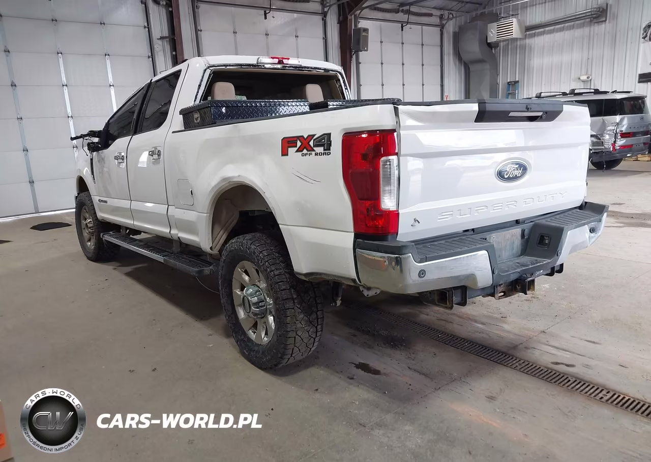 2019 Ford F-350 Lariat VIN:1FT8W3BT3KED24799 - 3