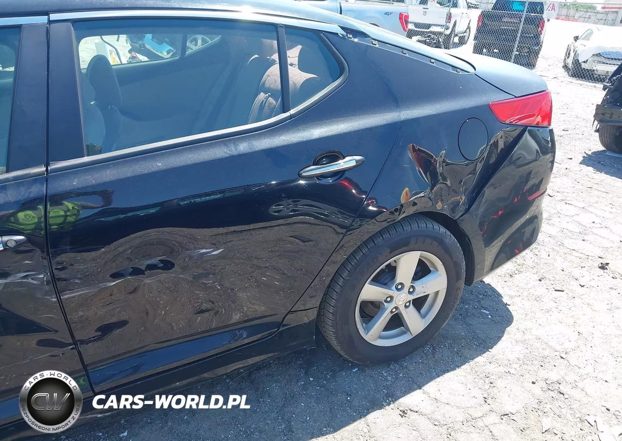 2015 Kia Optima Lx VIN:5XXGM4A76FG463466 - 19