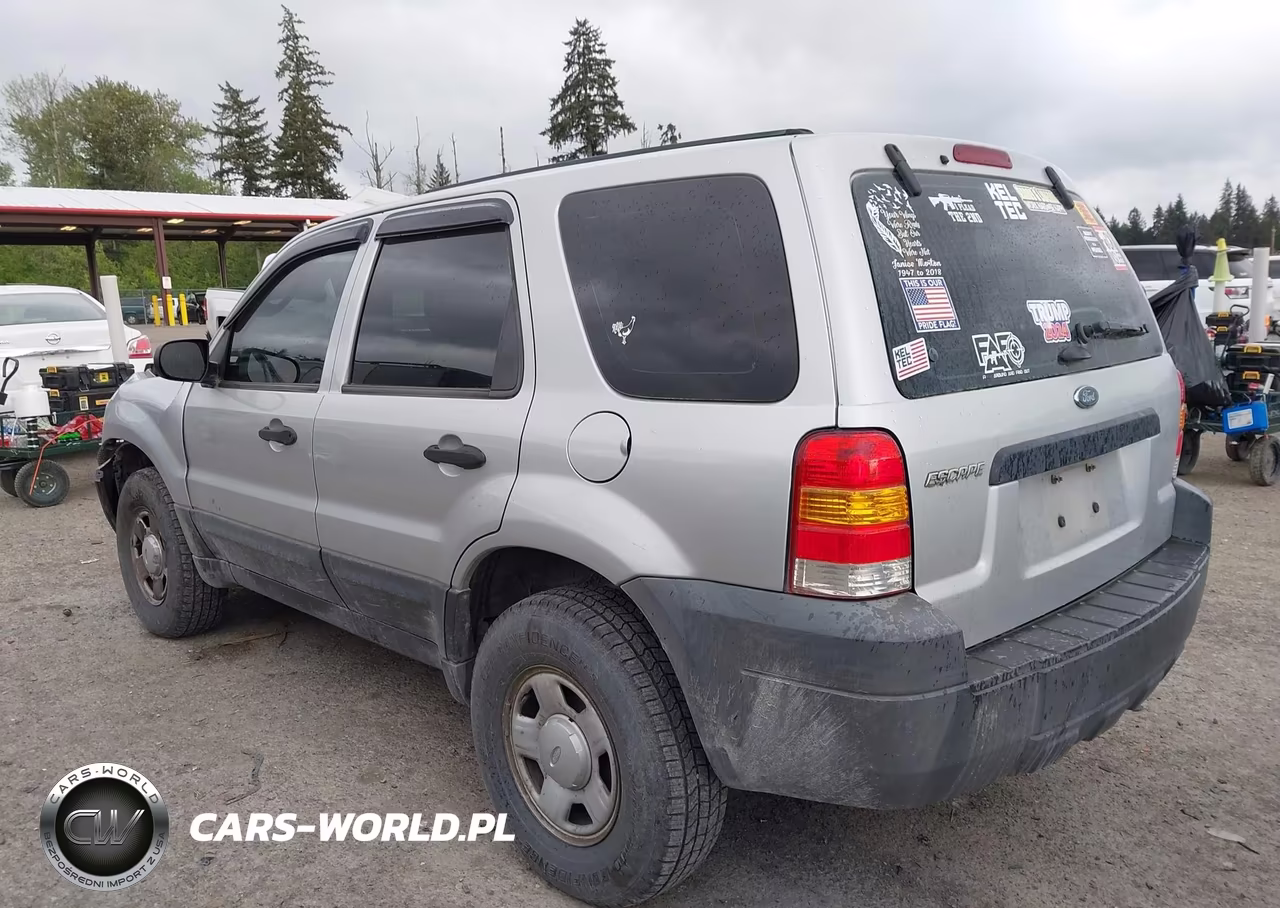 2005 Ford Escape Xls VIN:1FMYU92ZX5KA25101 - 3