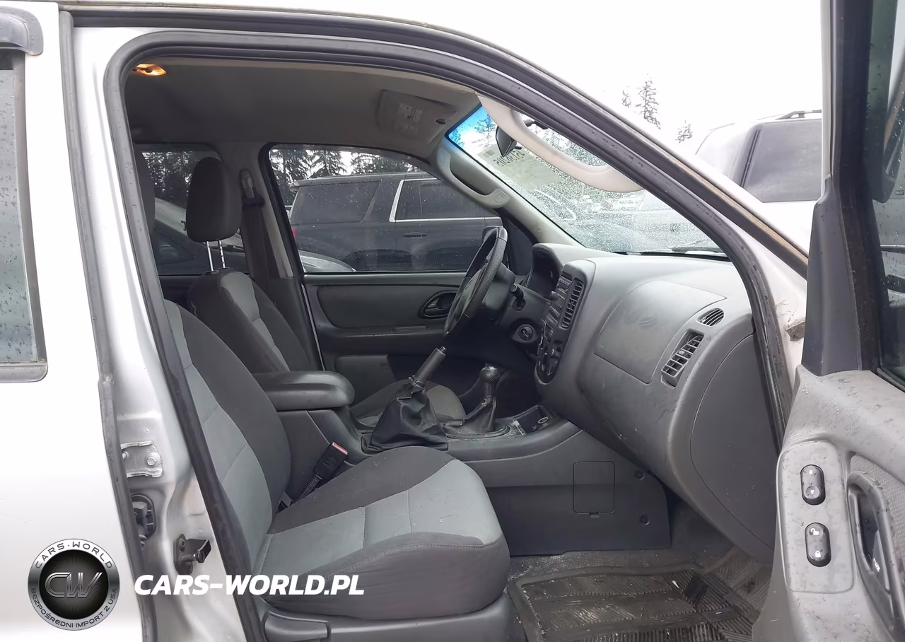 2005 Ford Escape Xls VIN:1FMYU92ZX5KA25101 - 5