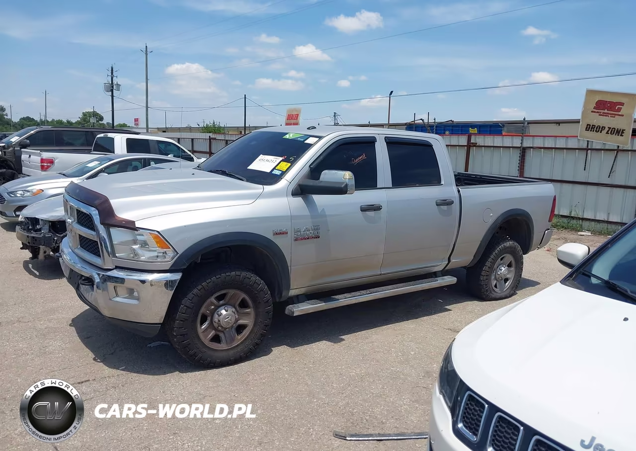 2017 Ram 2500 Tradesman 4X4 6'4 Box VIN:3C6UR5CJ8HG730763 - 14