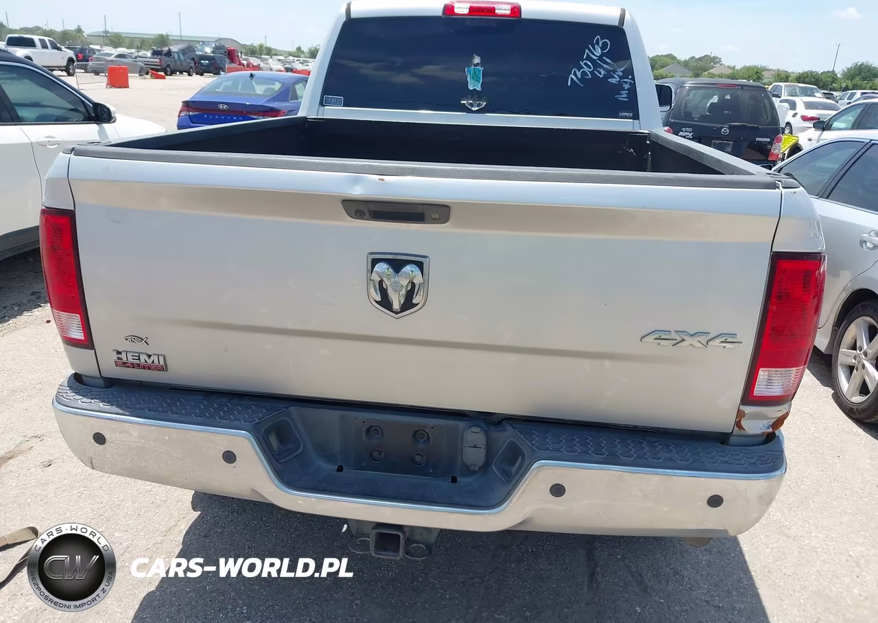 2017 Ram 2500 Tradesman 4X4 6'4 Box VIN:3C6UR5CJ8HG730763 - 17