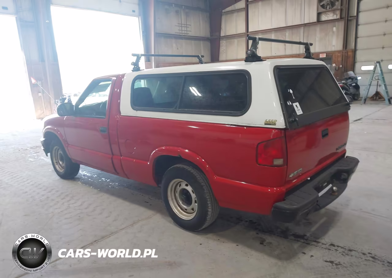 2003 Chevrolet S-10 VIN:1GCCS14X238199983 - 3