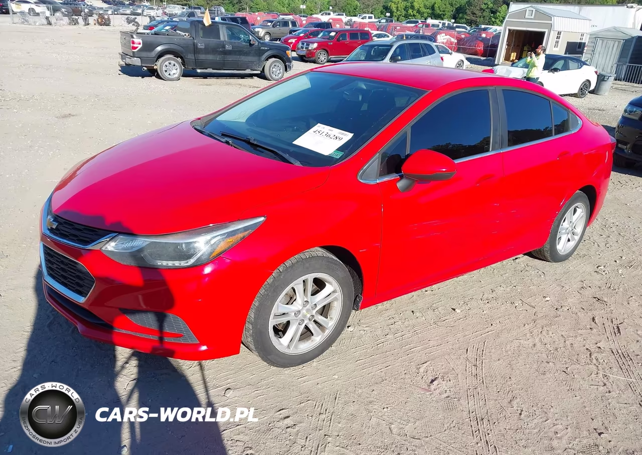 2018 Chevrolet Cruze Lt Auto VIN:1G1BE5SM3J7116821 - 2
