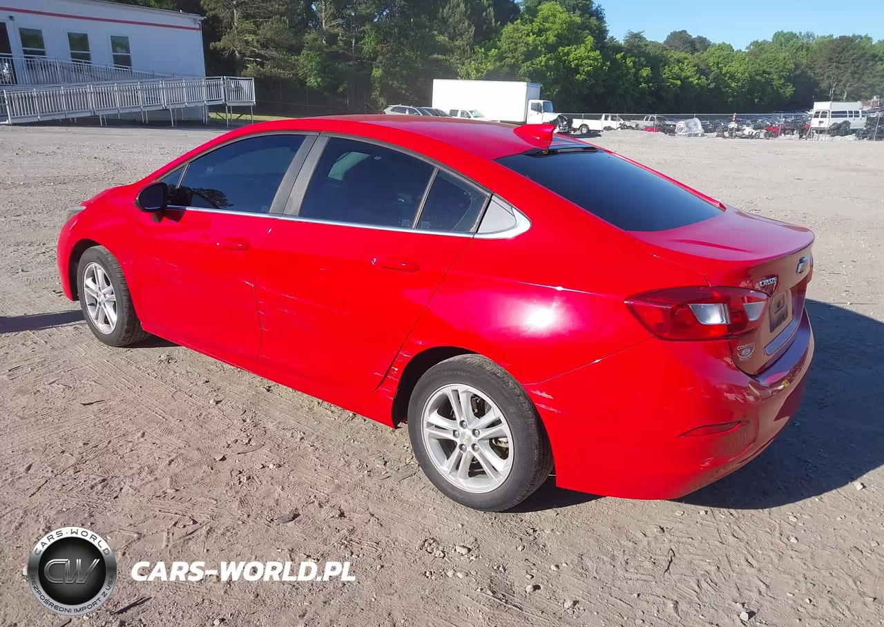 2018 Chevrolet Cruze Lt Auto VIN:1G1BE5SM3J7116821 - 3