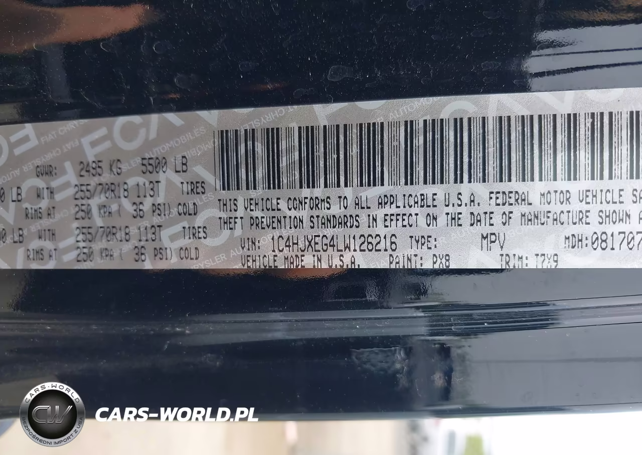 2020 Jeep Wrangler Unlimited Sahara 4X4 VIN:1C4HJXEG4LW126216 - 9