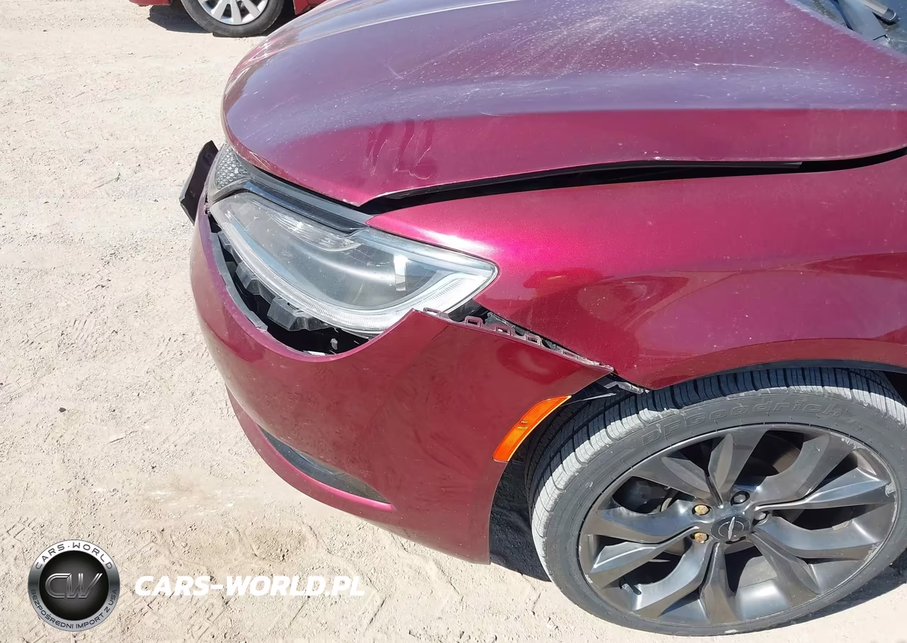 2015 Chrysler 200 S VIN:1C3CCCBG5FN551721 - 6