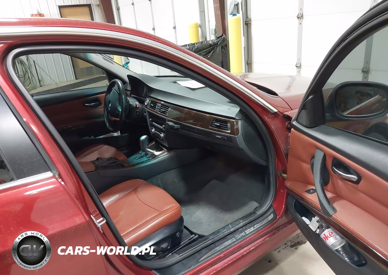 2011 BMW 335I xDrive VIN:WBAPL5G52BNN23205 - 5