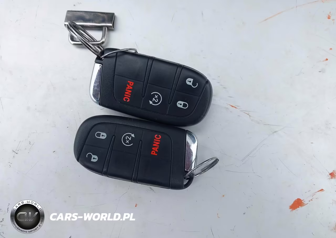 2018 Jeep Renegade Latitude 4X4 VIN:ZACCJBBB8JPJ11831 - 11