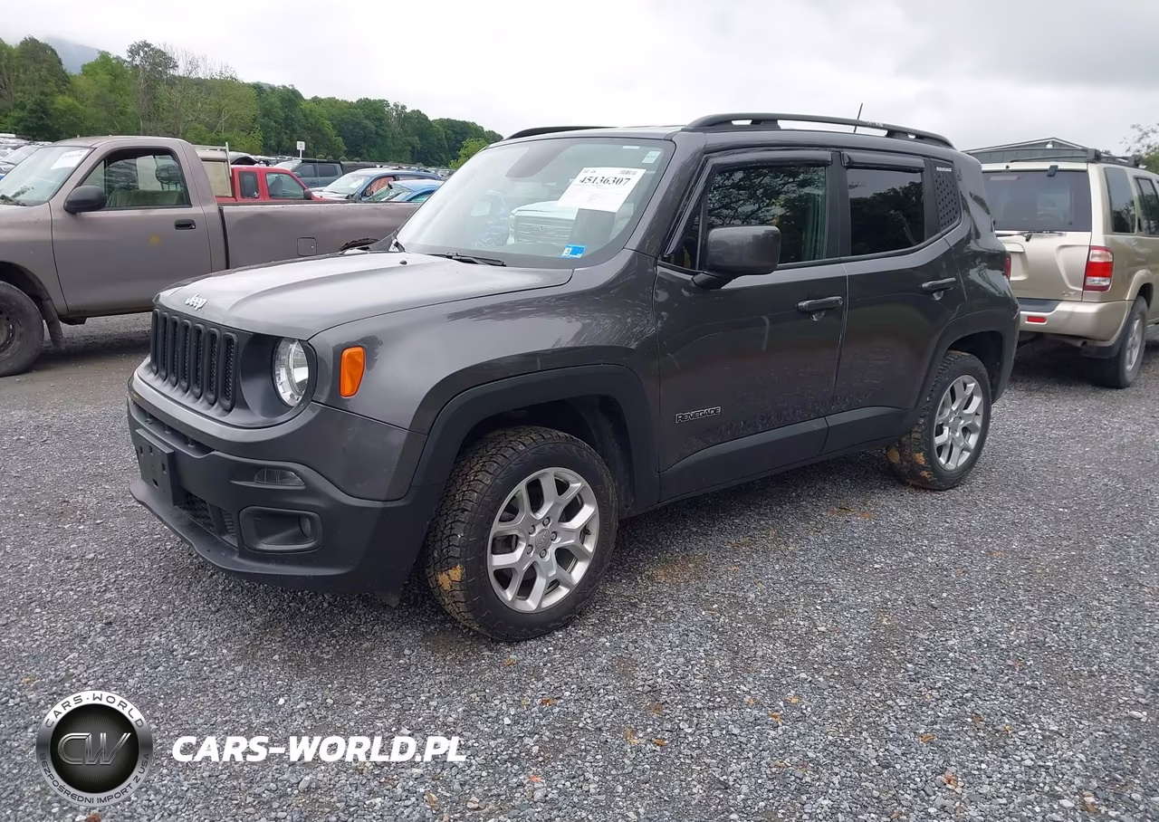 2018 Jeep Renegade Latitude 4X4 VIN:ZACCJBBB8JPJ11831 - 2