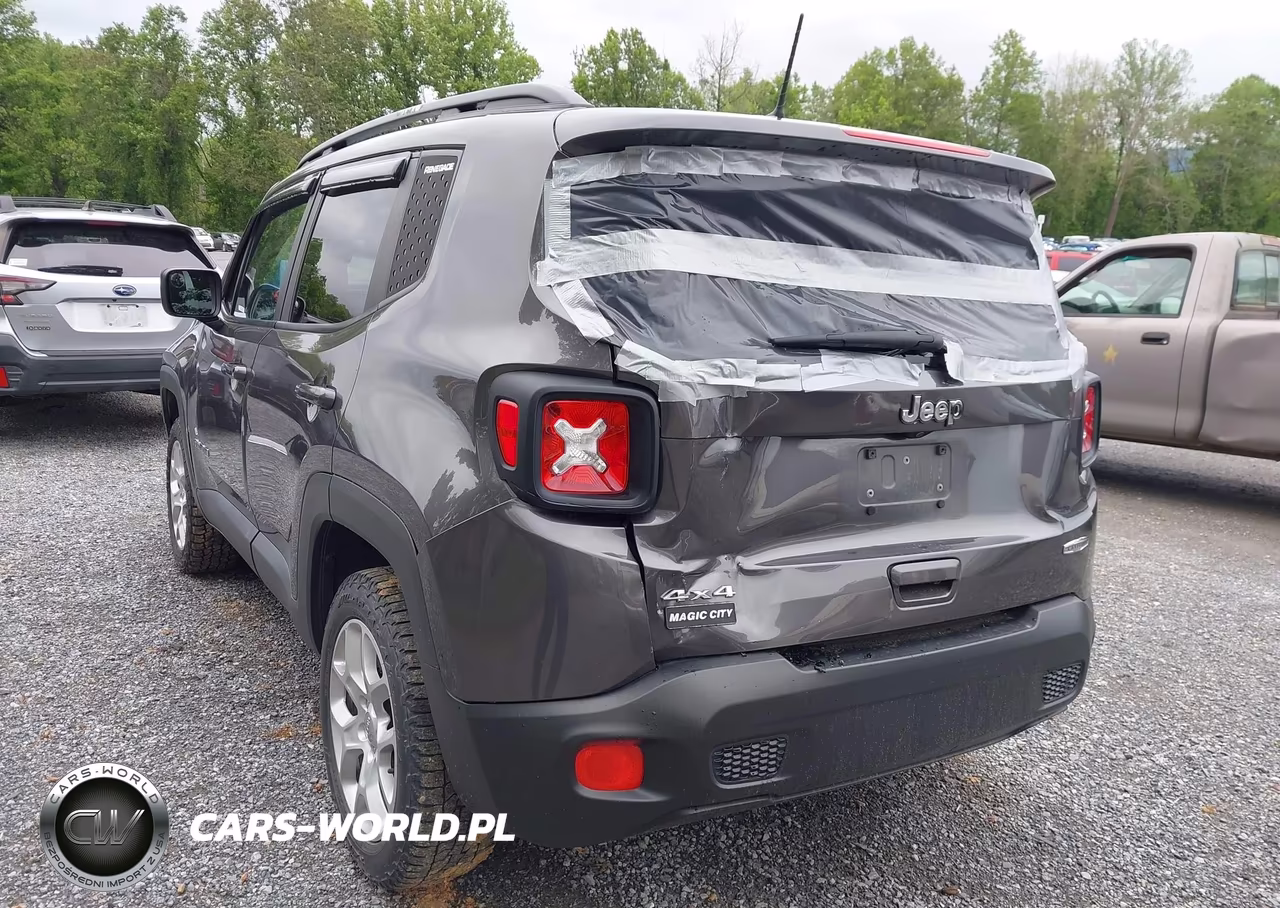 2018 Jeep Renegade Latitude 4X4 VIN:ZACCJBBB8JPJ11831 - 6