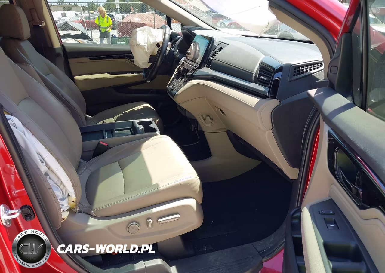 2024 Honda Odyssey Touring VIN:5FNRL6H87RB000801 - 5