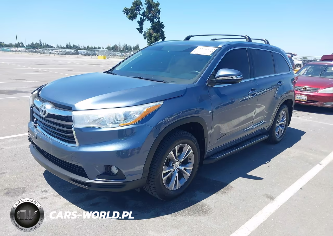 2015 Toyota Highlander Xle V6 VIN:5TDJKRFH8FS103849 - 2