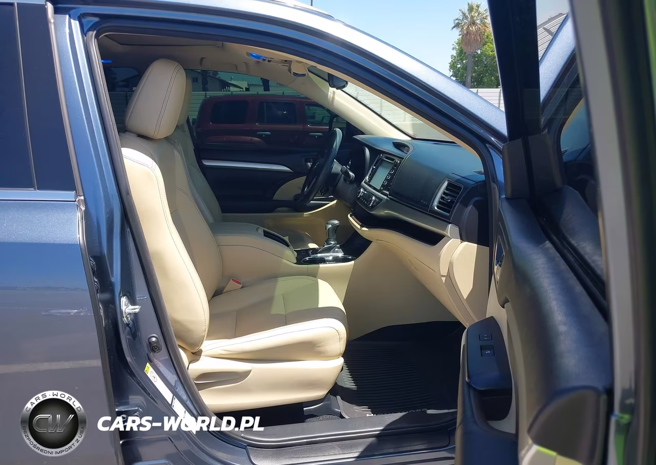 2015 Toyota Highlander Xle V6 VIN:5TDJKRFH8FS103849 - 5