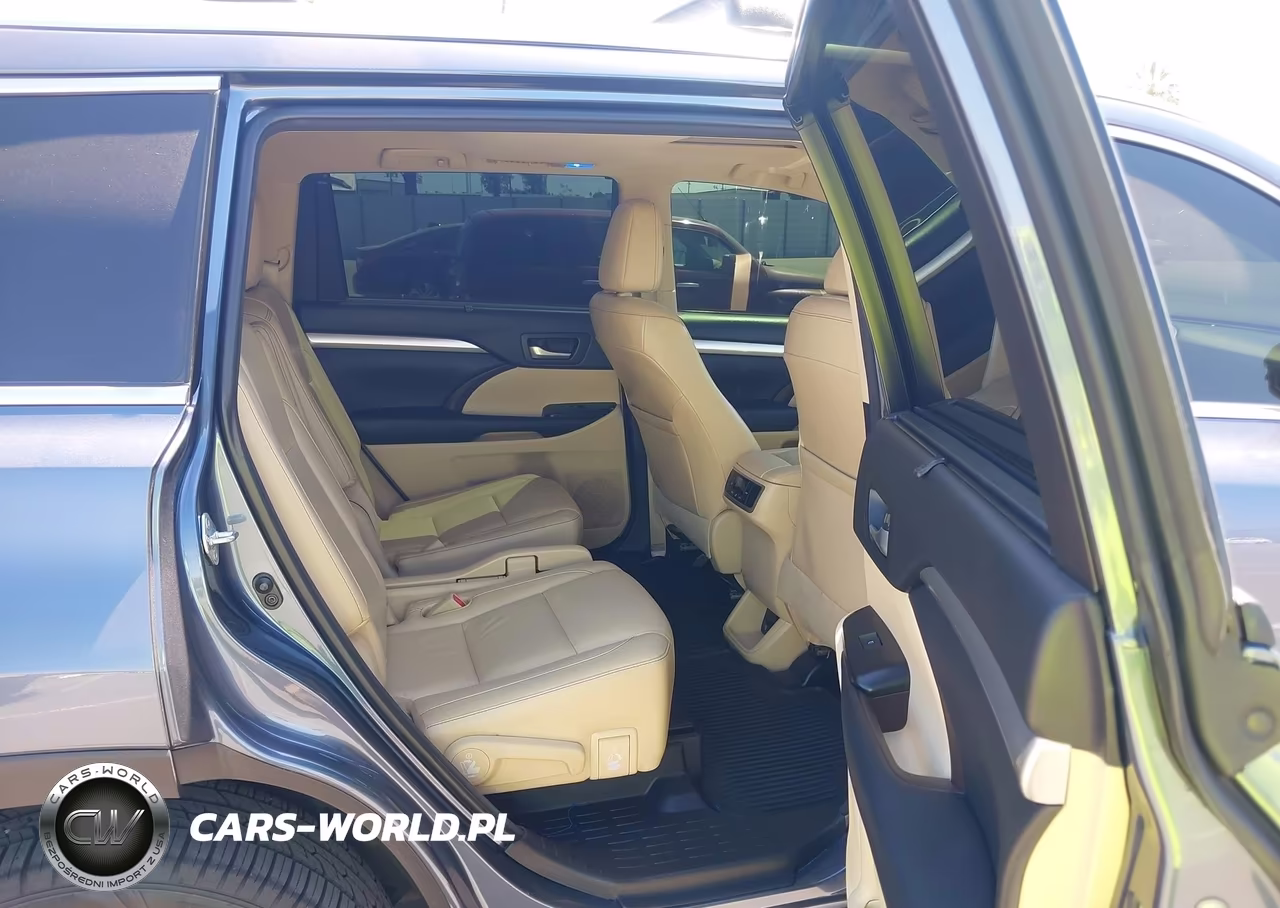 2015 Toyota Highlander Xle V6 VIN:5TDJKRFH8FS103849 - 8