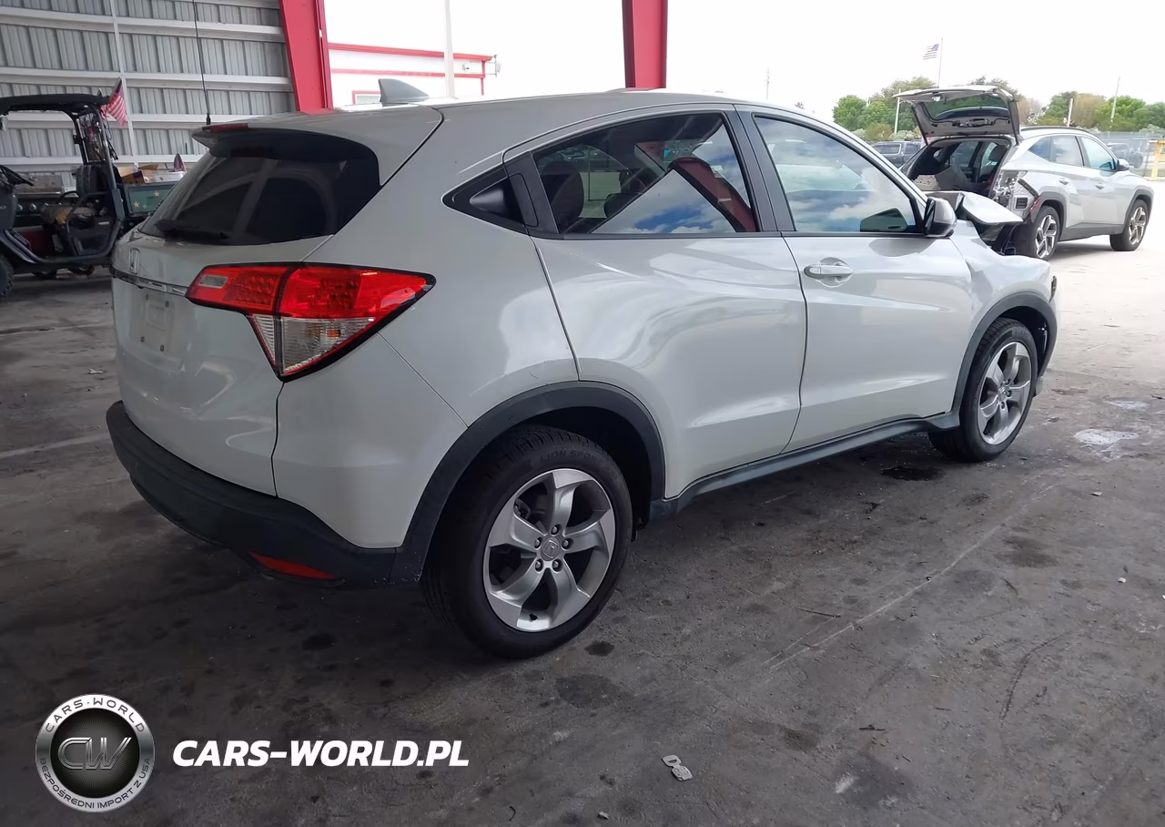 2021 Honda Hr-V 2Wd Lx VIN:3CZRU5H31MM712943 - 4