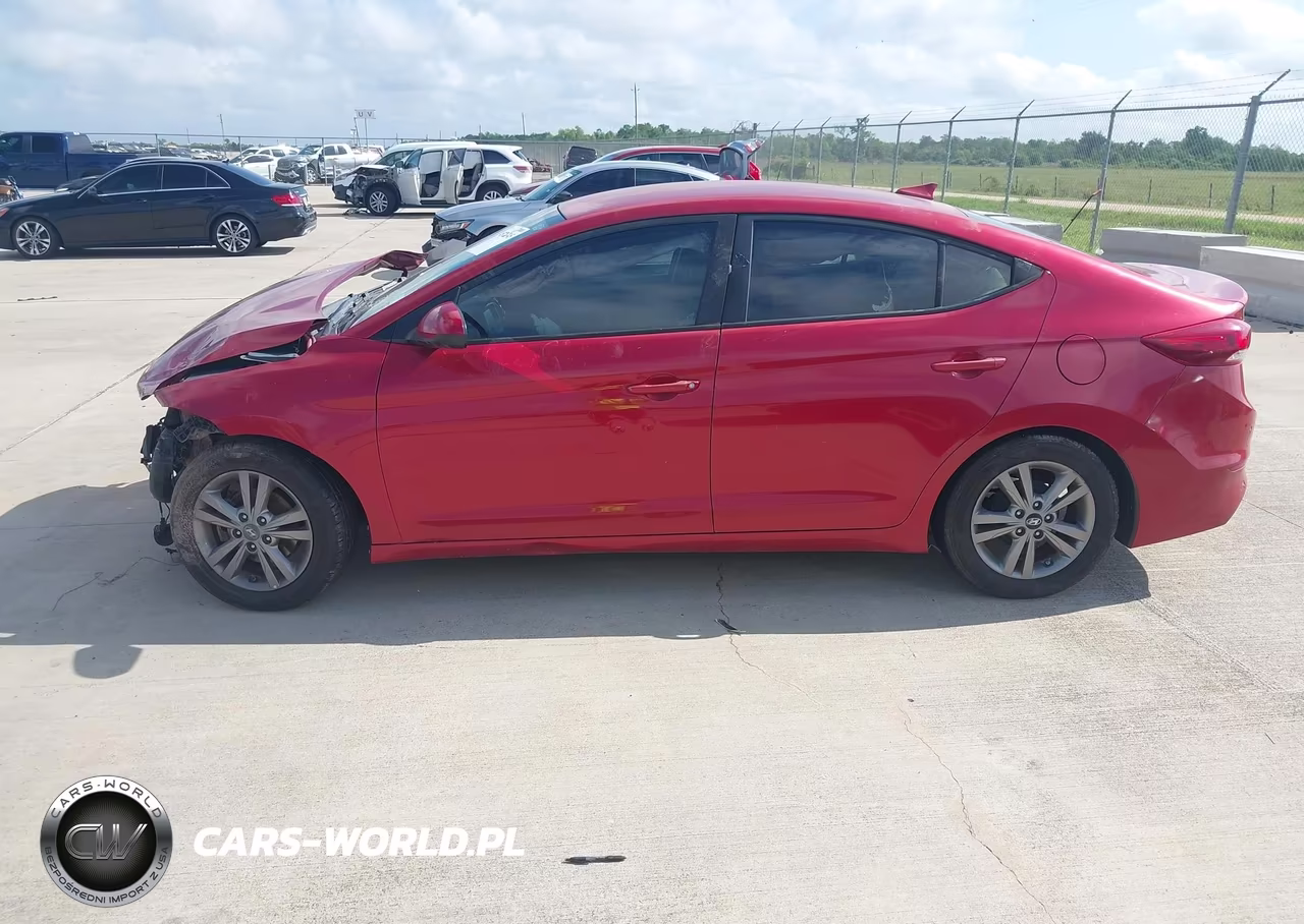 2017 Hyundai Elantra Se VIN:5NPD84LF6HH188040 - 13