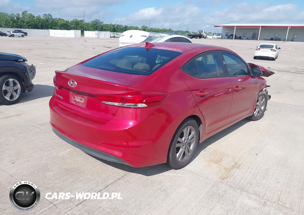 2017 Hyundai Elantra Se VIN:5NPD84LF6HH188040 - 4